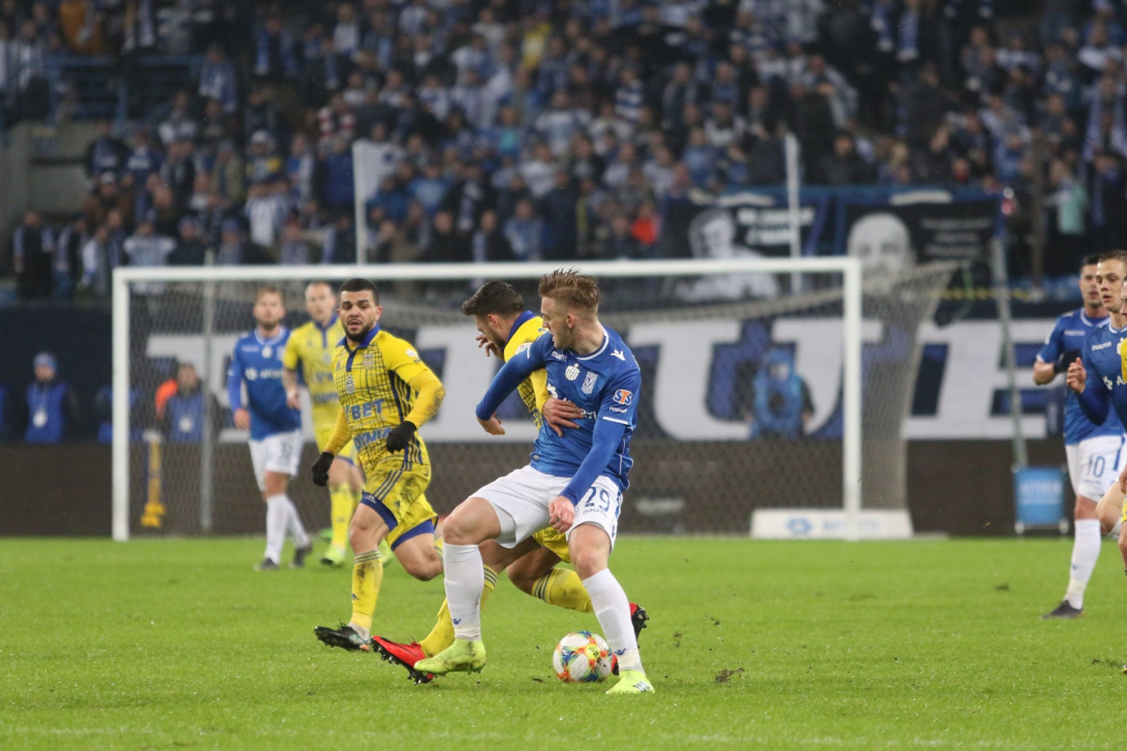 Centrum meczowe: Arka Gdynia -  Lech Poznań-image
