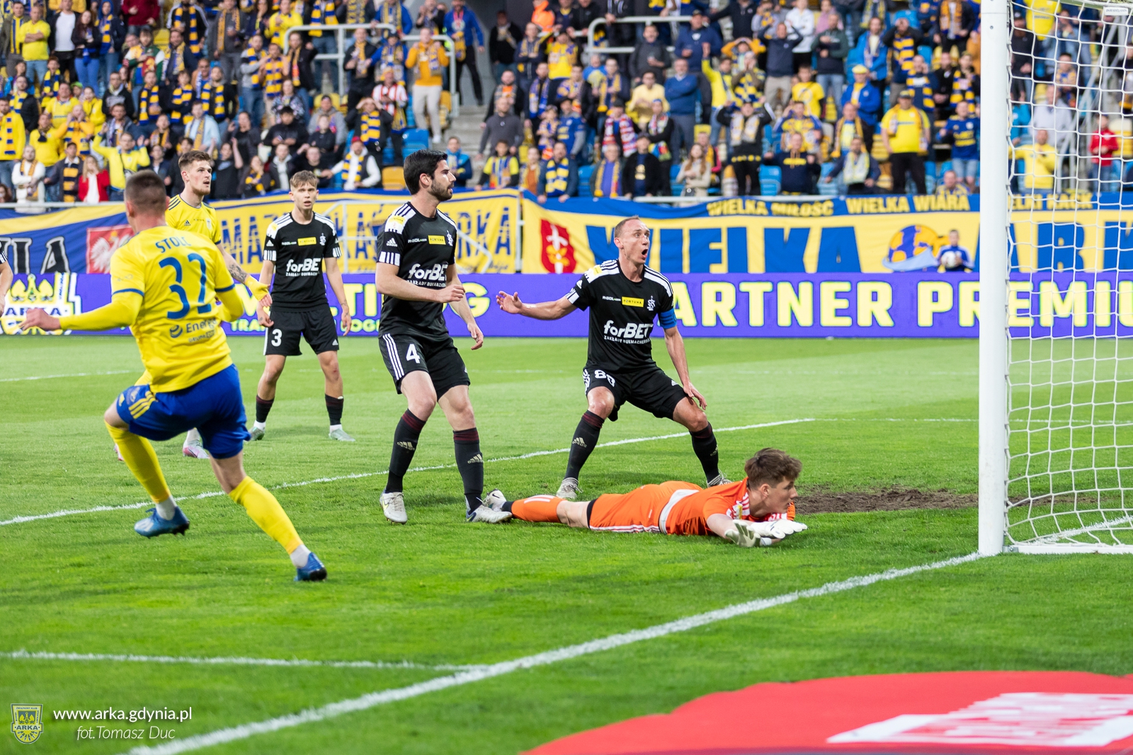 Content image