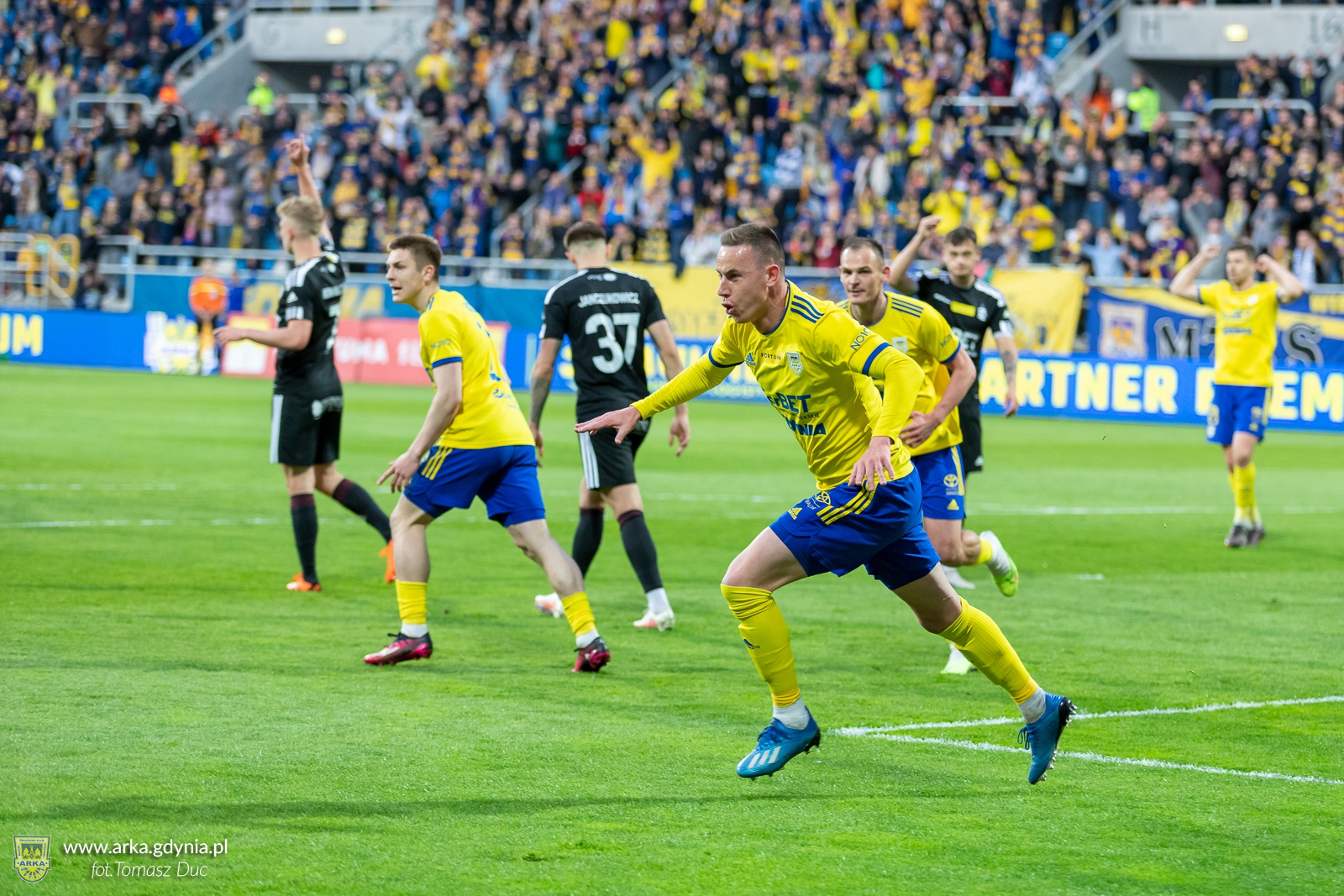 Arka Gdynia - ŁKS Łódź cz. II