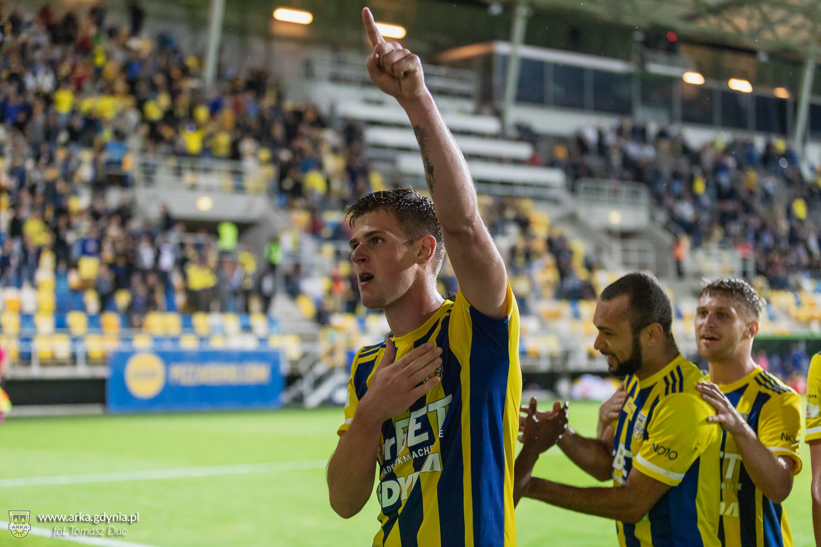 Centrum meczowe: Widzew Łódź - Arka Gdynia-image