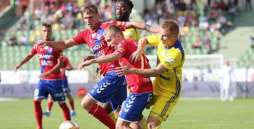 Statystyka meczu Raków Częstochowa - Arka Gdynia