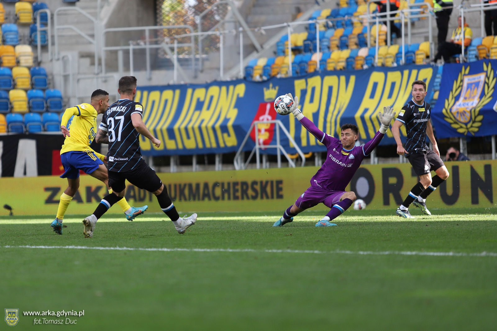 Arka Gdynia - Stal Rzeszów 63