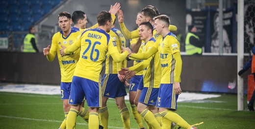 Lech Poznań - Arka Gdynia 1:1. Osłabiona Arka zdobywa punkt!
