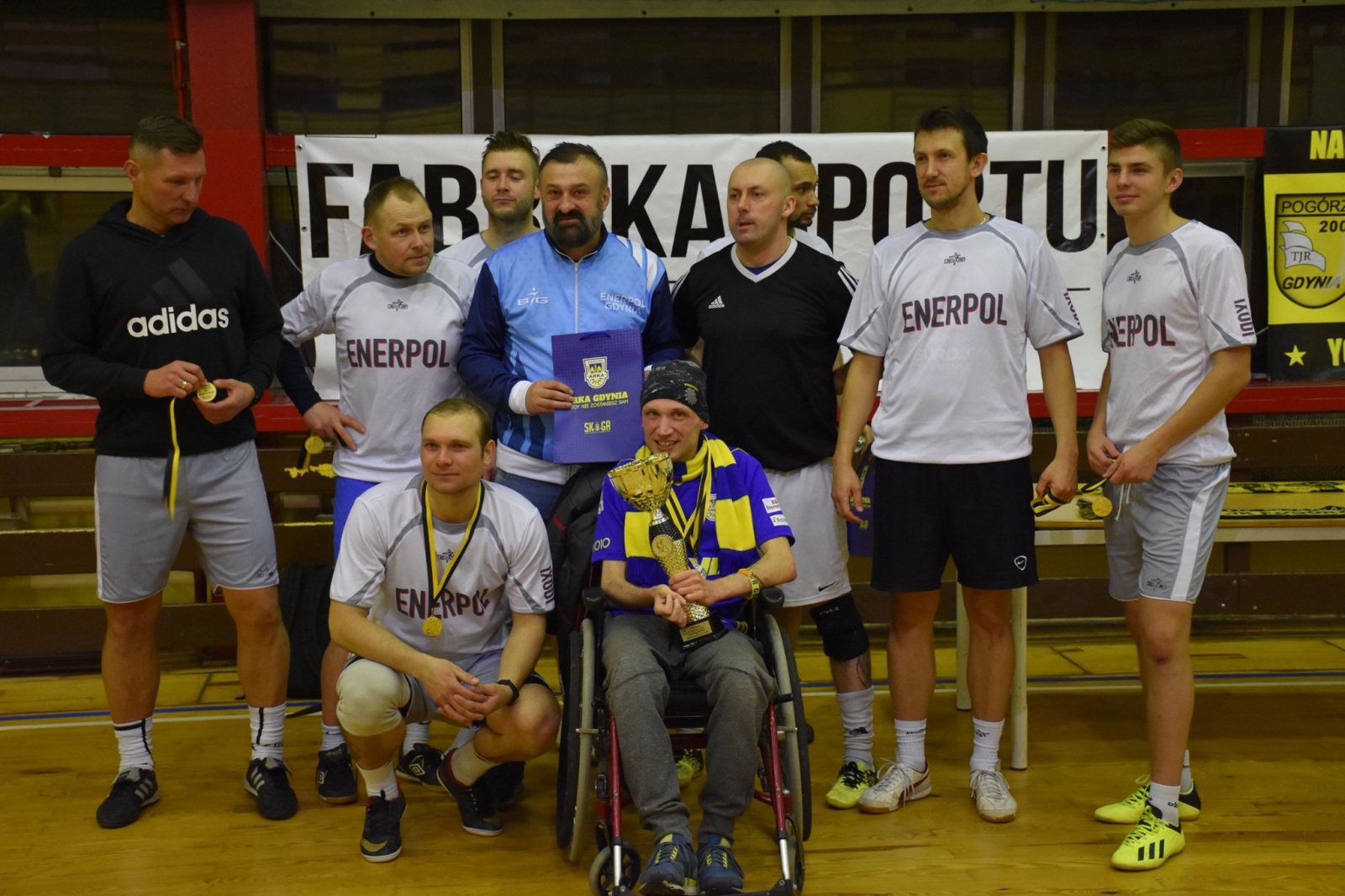 Zagrali i licytowali dla Artura!-image