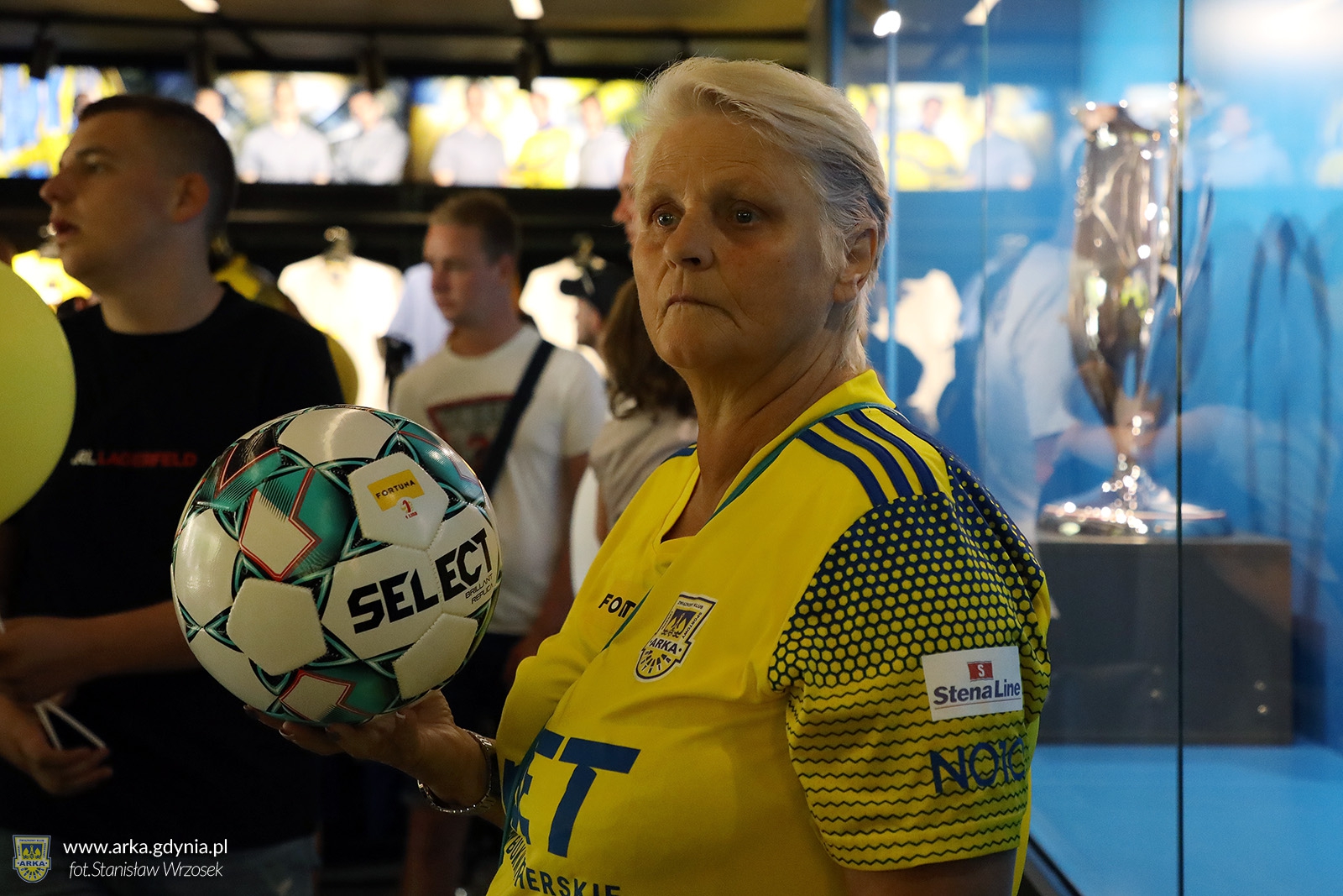 Zdjęcie Otwarcie oficjalnego sklepu klubowego