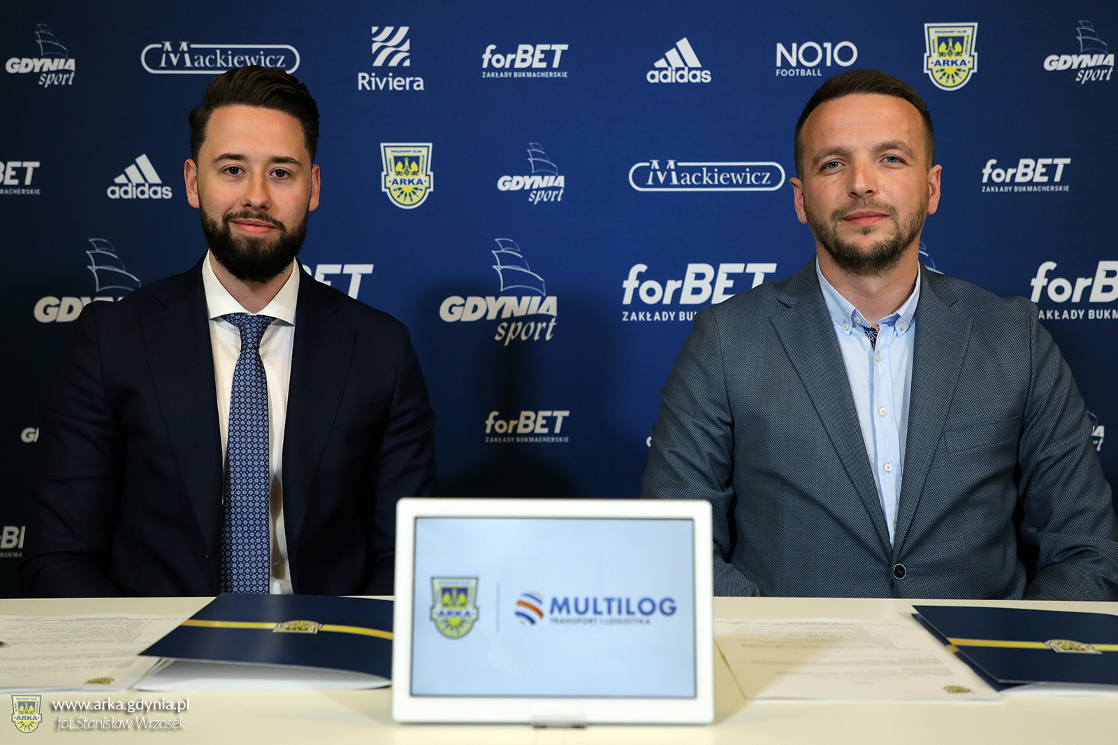 Multilog Partnerem Premium Arki do końca sezonu 2021/22!-image