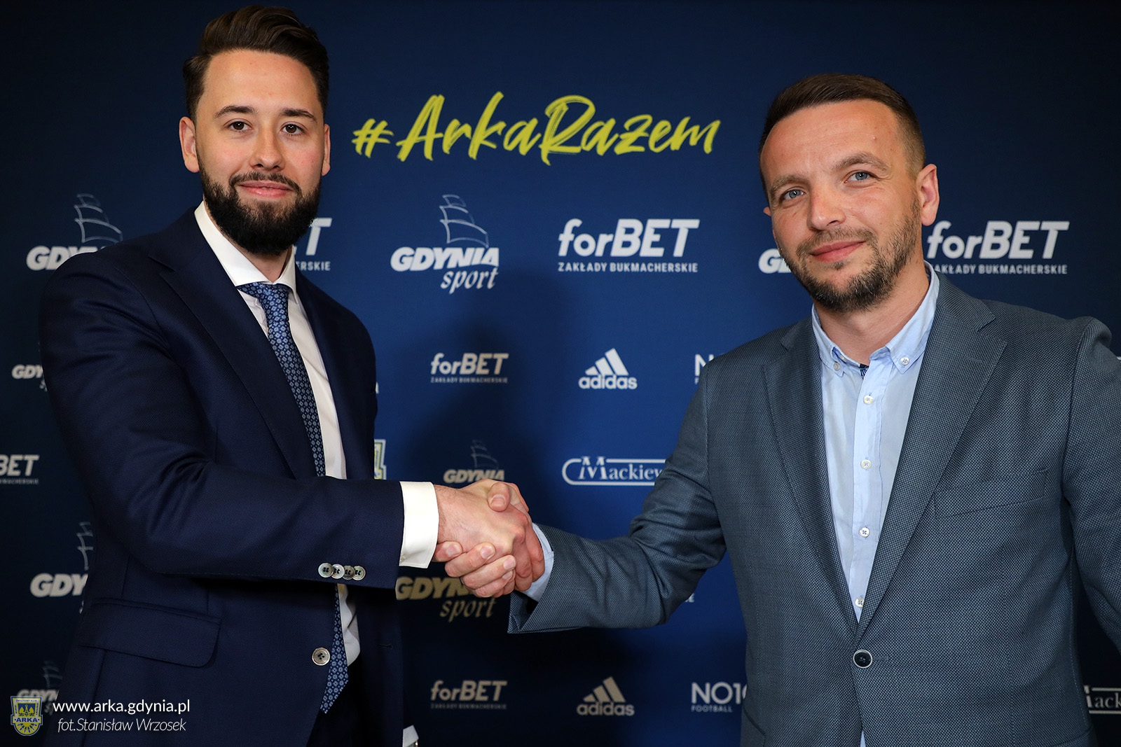 Multilog Partnerem Premium Arki do końca sezonu 2021/22!-image