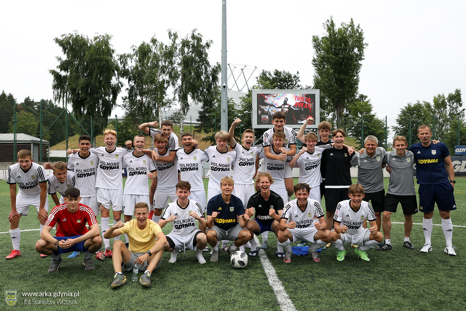 Juniorzy młodsi U17 z awansem! Podsumowanie sezonu 20/21-image