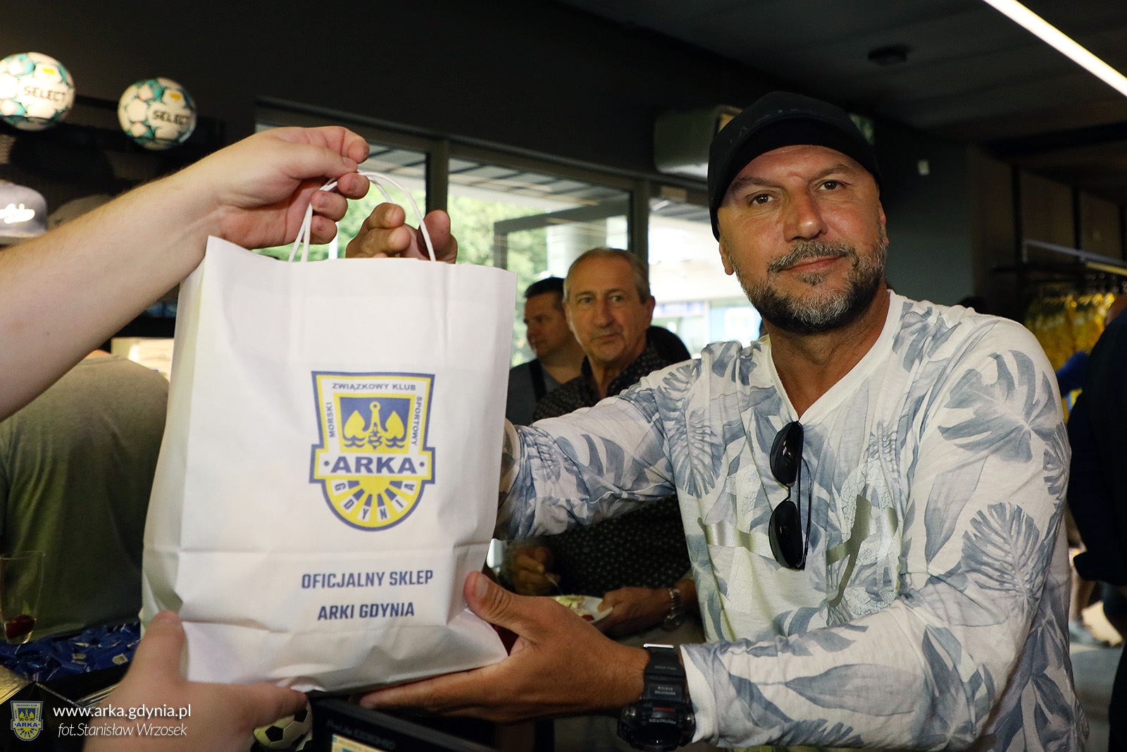 Zdjęcie Otwarcie oficjalnego sklepu klubowego