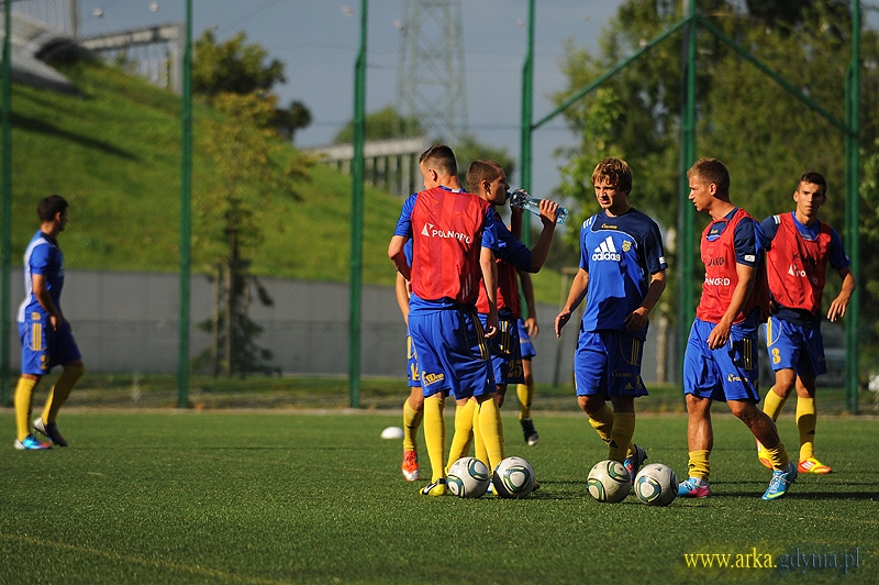 Zdjęcie Arka II Gdynia - Gwardia Koszalin