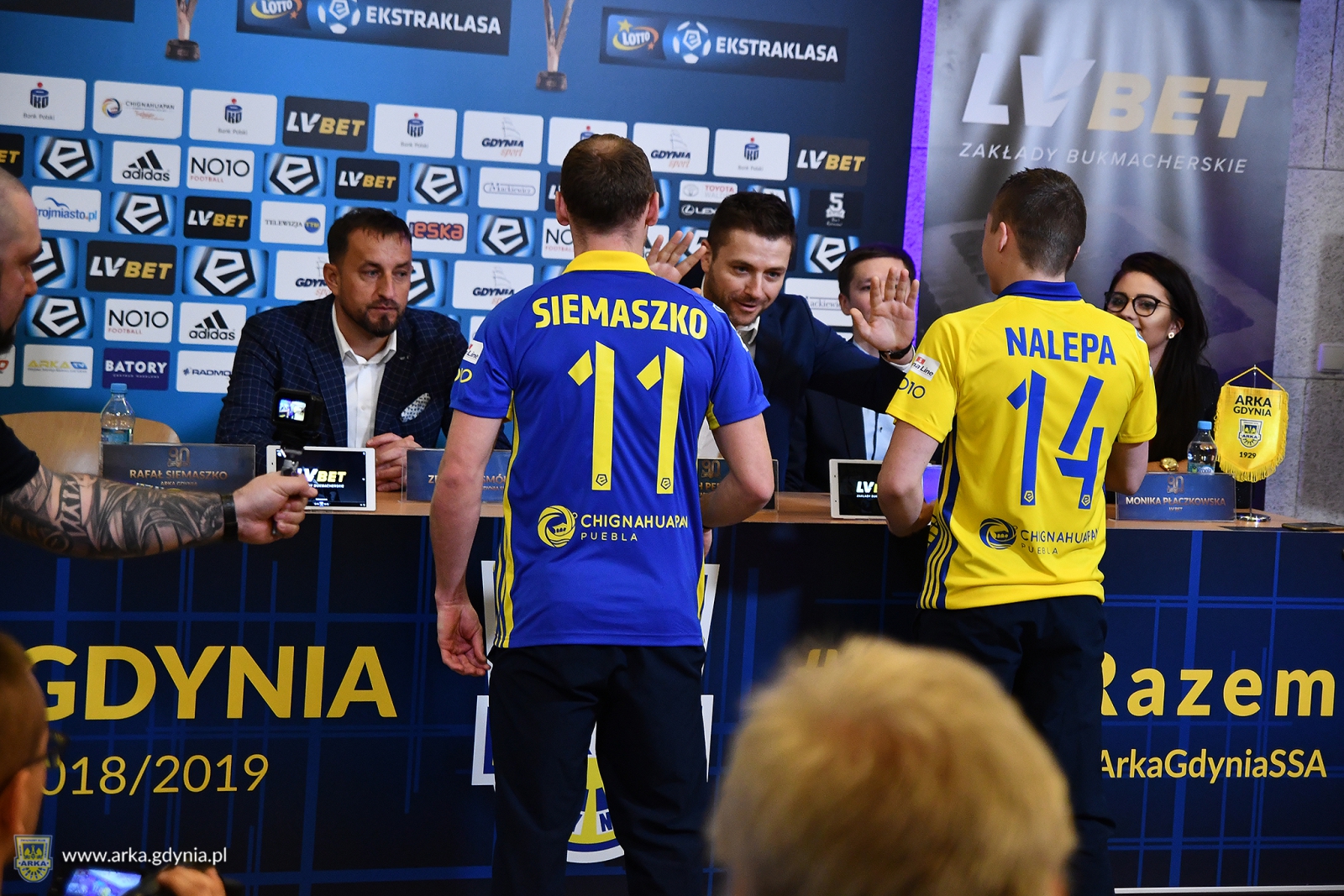 Z Koroną Kielce z nowym sponsorem na koszulkach!-image