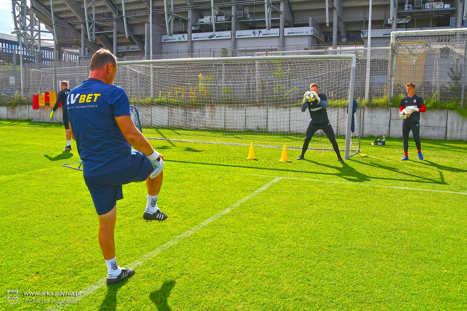 Środa na boisku bocznym Gdyńskiego Centrum Sportu-image