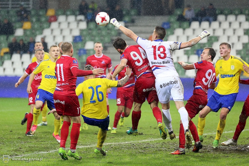 Centrum meczowe: Podbeskidzie Bielsko-Biała  - Arka Gdynia-image