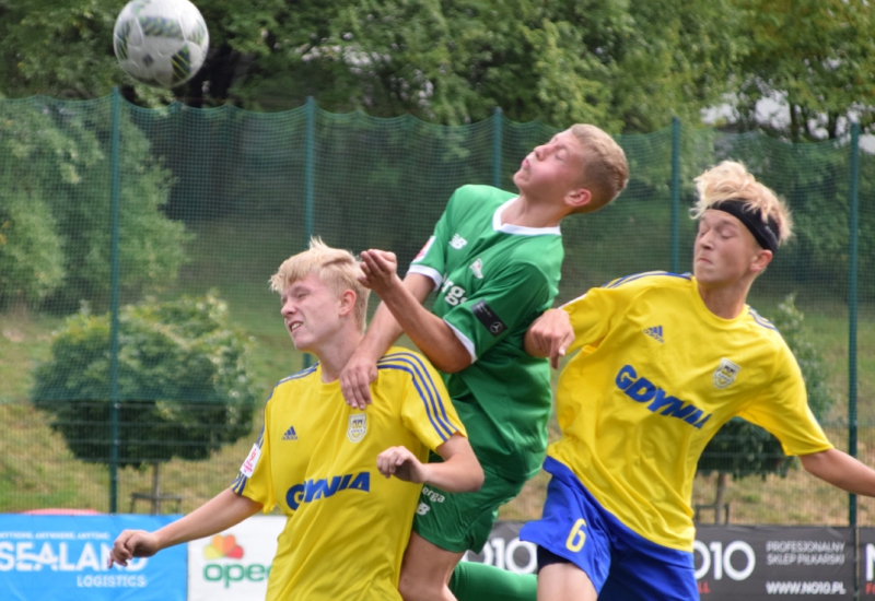 Grali juniorzy. Zwycięstwo juniorów starszych-image