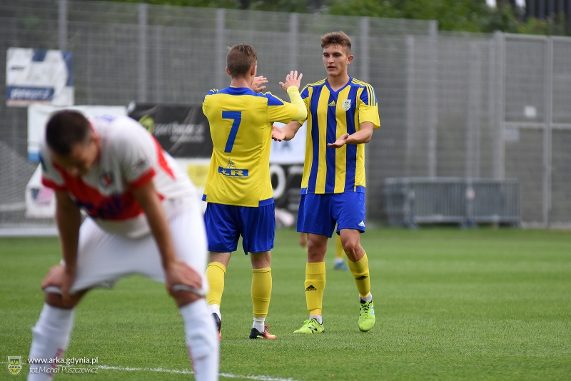 Zdjęcie Arka II Gdynia - Gedania Gdańsk