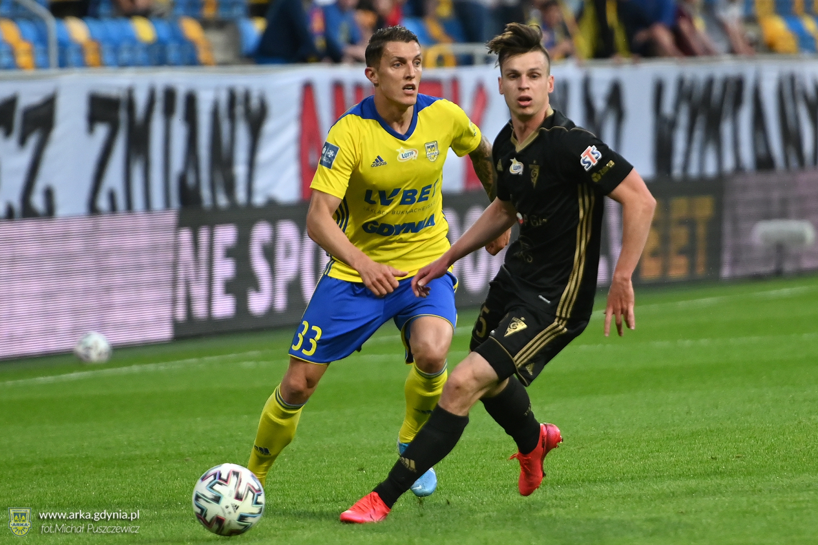Statystyka meczu Arka Gdynia - Górnik Zabrze-image