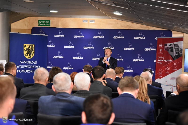 Zdjęcie Otwarcie przystanku PKM Gdynia Stadion