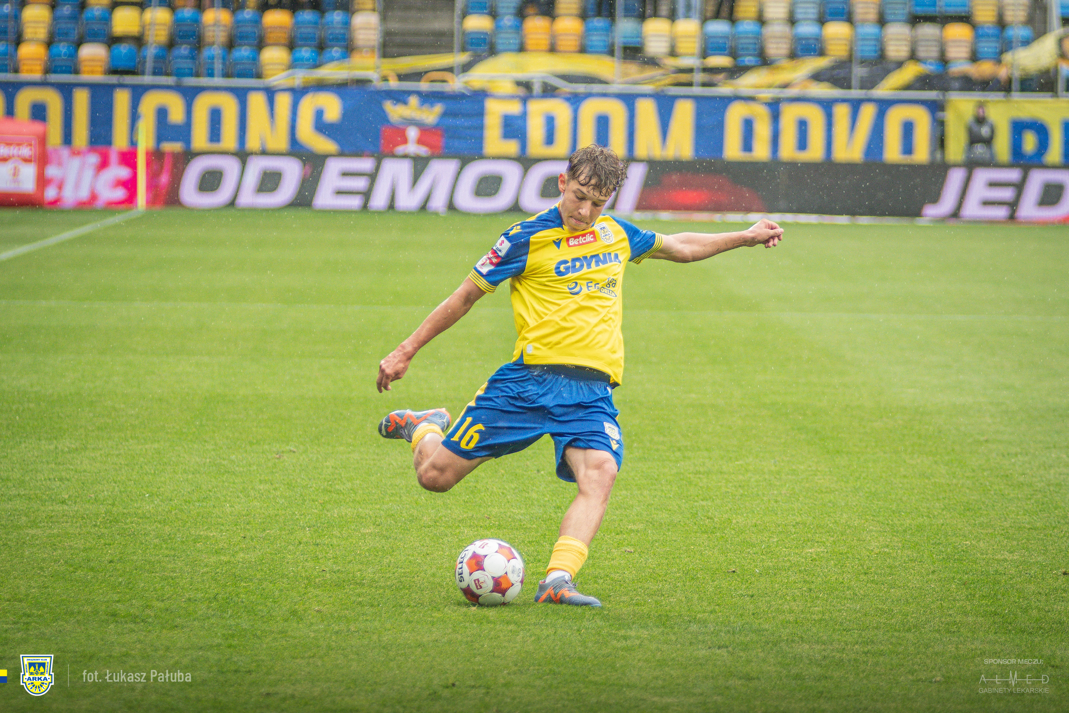Zdjęcie Betclic 1 Liga: Arka Gdynia - Stal Rzeszów 4:0 cz. III
