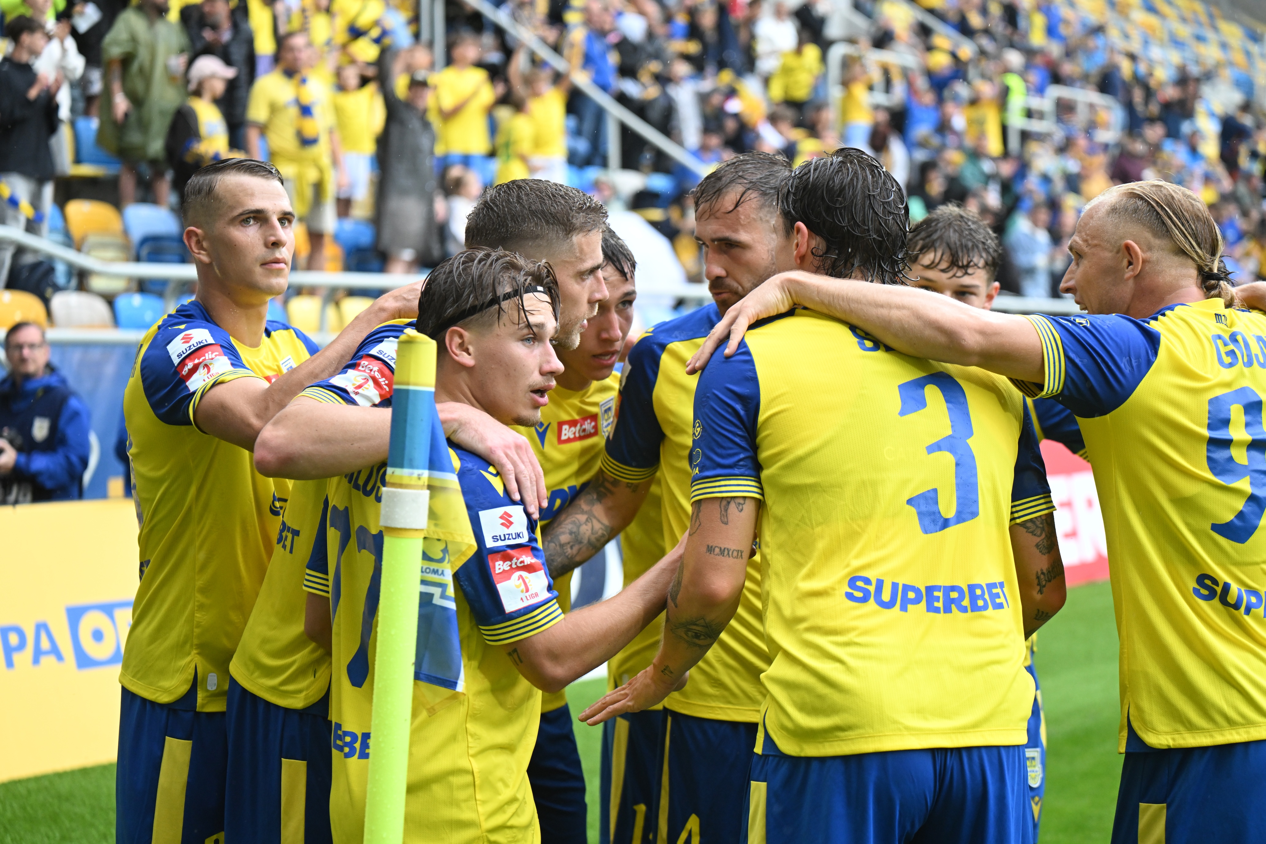 #ARKSTA 4:0 Hat-trick Gutkovskisa!