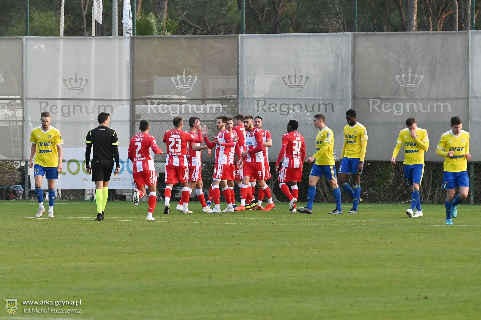 Zdjęcie Sparing: Arka Gdynia - Crvena Zvezda Belgrad 2:3