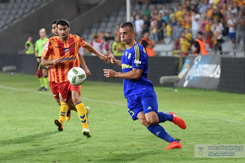Arka - Korona Kielce. Historia spotkań.-image