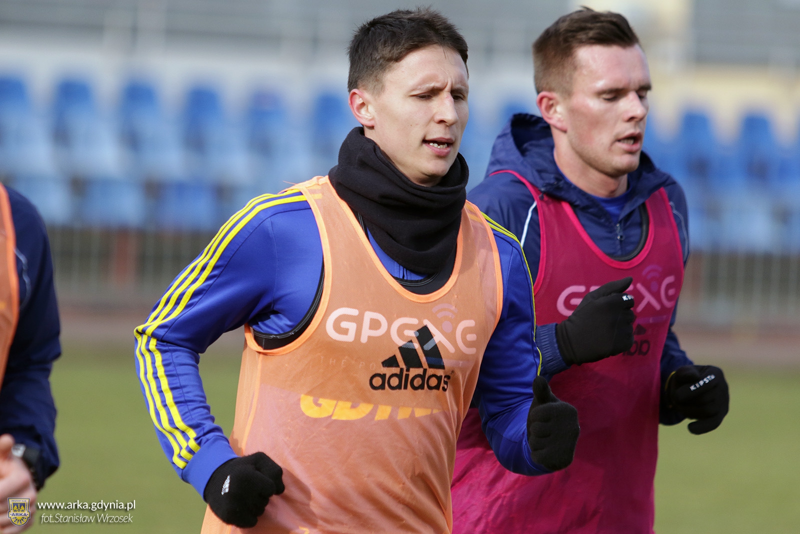 Trening, rozmowy i analizy-image