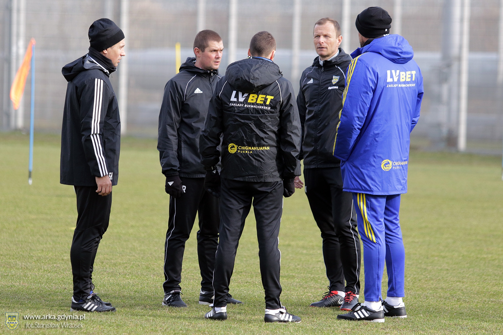 Trening, rozmowy i analizy-image