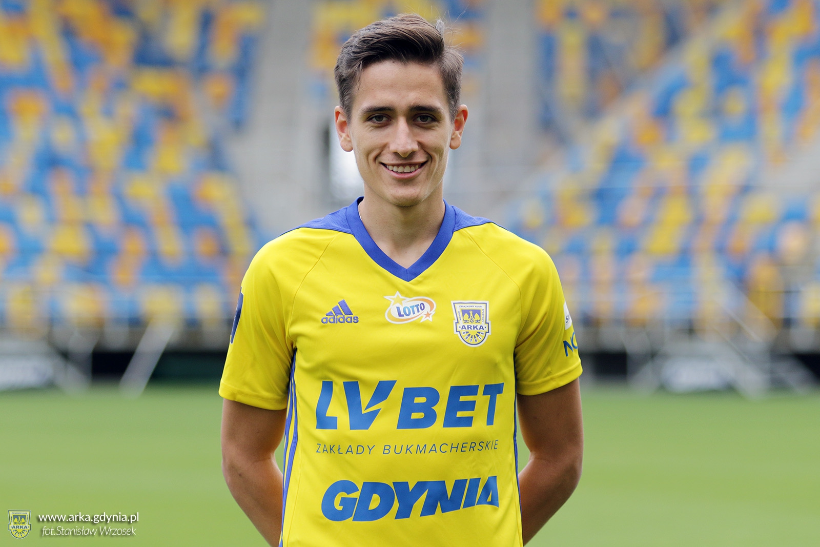 Mikołaj Łabojko przechodzi do Arki-image