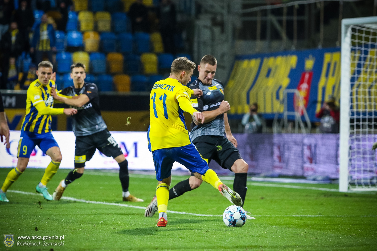 Centrum meczowe: Korona Kielce - Arka Gdynia-image