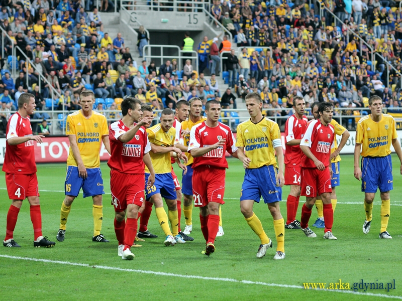 Arka - Piast Gliwice. Historia spotkań.-image