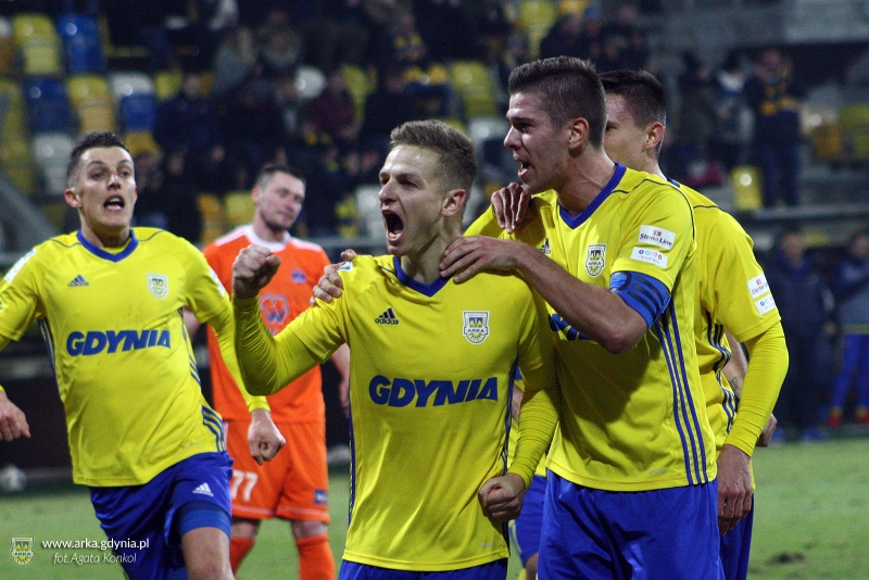 Centrum meczowe: Bruk-Bet Termalica - Arka Gdynia-image