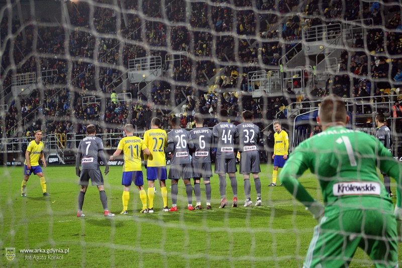 Centrum meczowe: Legia Warszawa - Arka Gdynia-image