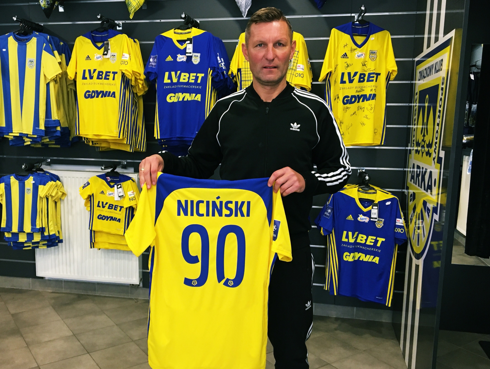 Wyjątkowe licytacje! Wspomóż Turniej Mikołajkowy-image