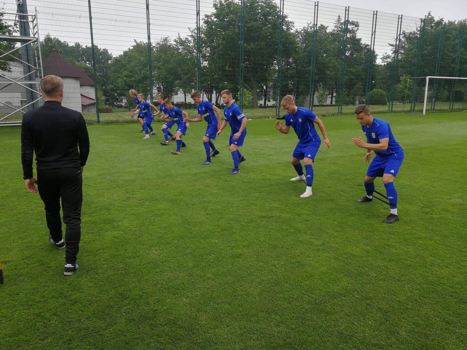 Drugi zespół i juniorzy starsi w COS OPO Cetniewo-image