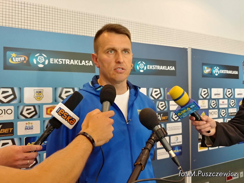 Leszek Ojrzyński i Ruben Jurado przed Cracovią.-image
