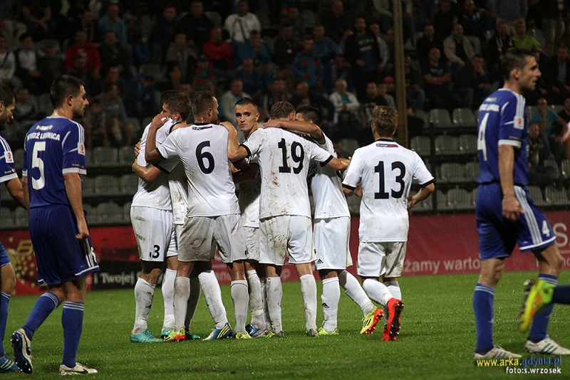 Centrum meczowe: Miedź Legnica - Arka Gdynia-image