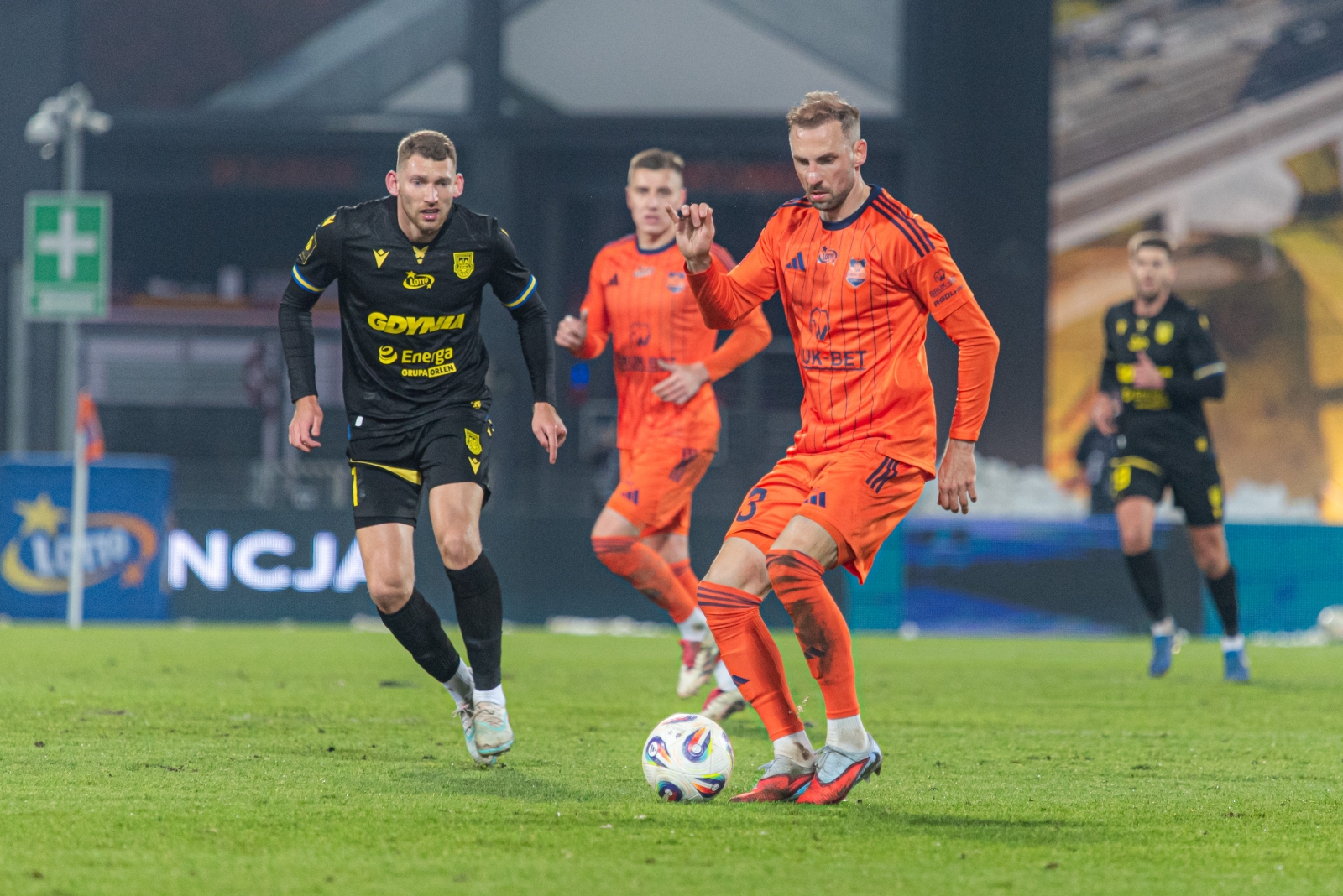 Centrum pomeczowe: Bruk-Bet Termalica - Arka Gdynia 2:0-image