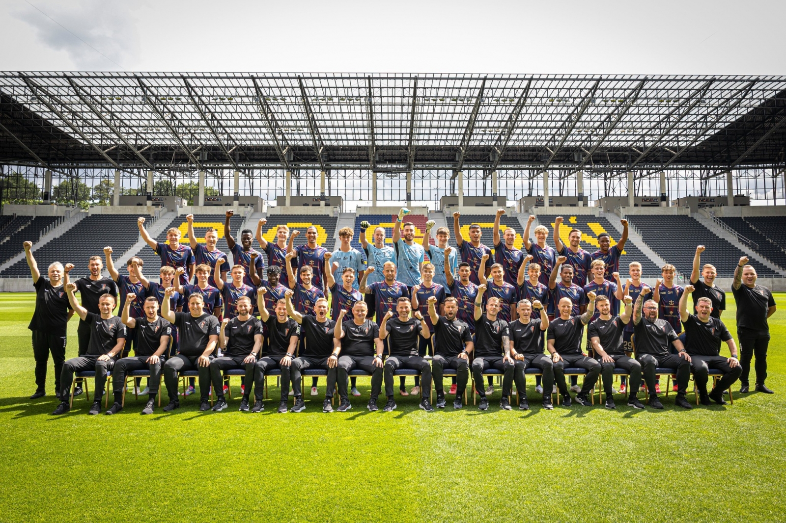 Centrum meczowe: Arka Gdynia - Pogoń Szczecin-image