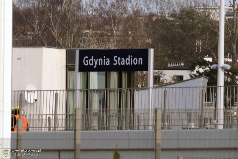 Przyjedź na przystanek PKM Gdynia Stadion i odbierz bilet za złotówkę!-image