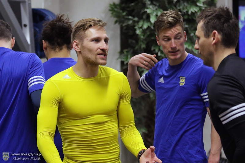 Dzień czwarty w Jarocinie. W sobotę sparing z Miedzią.-image