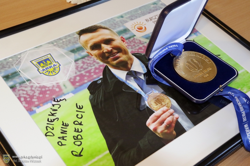 Medal wylicytowany i wręczony!-image