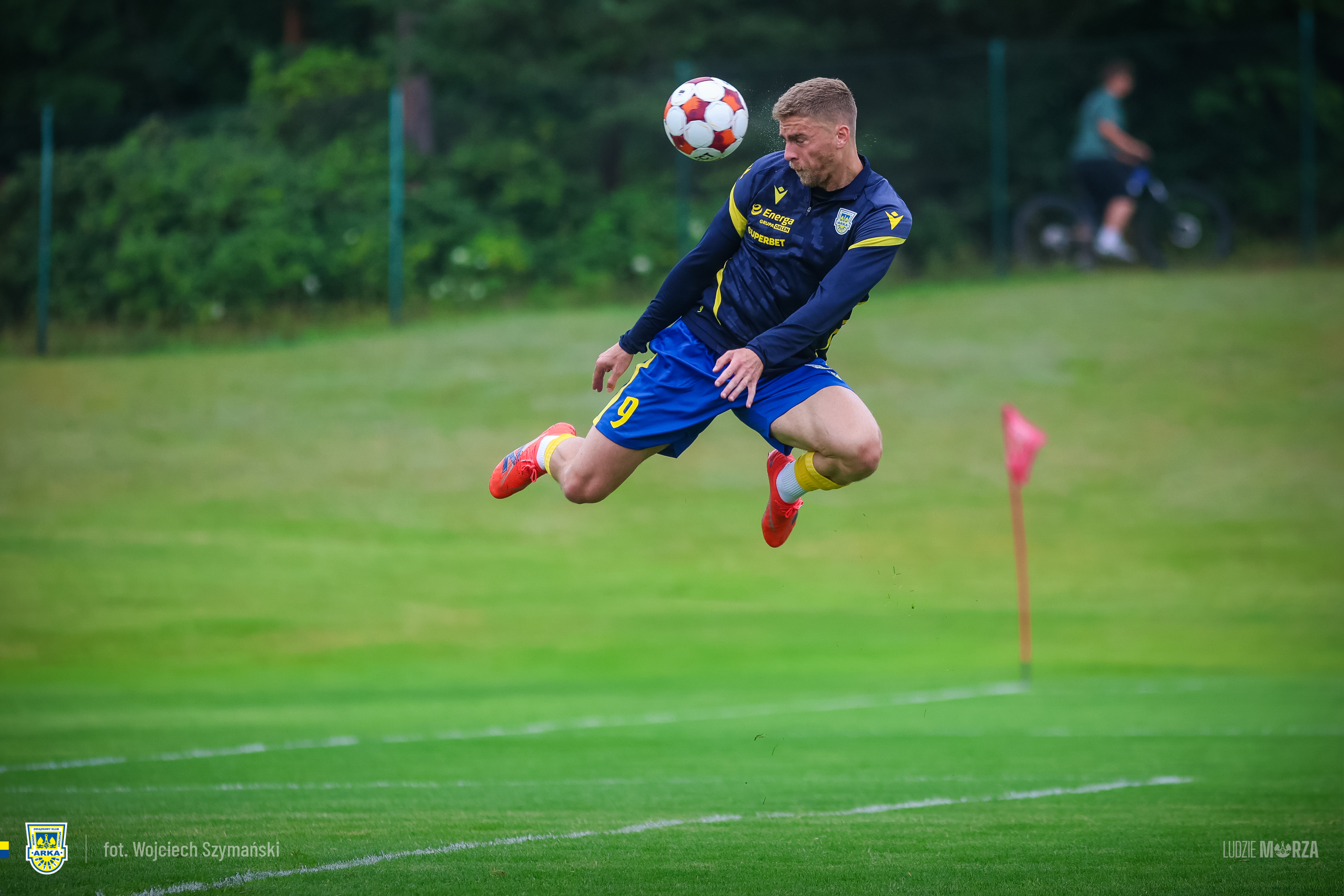 Zdjęcie Luzino: Festyn i sparing #5 Wikęd Luzino - Arka Gdynia