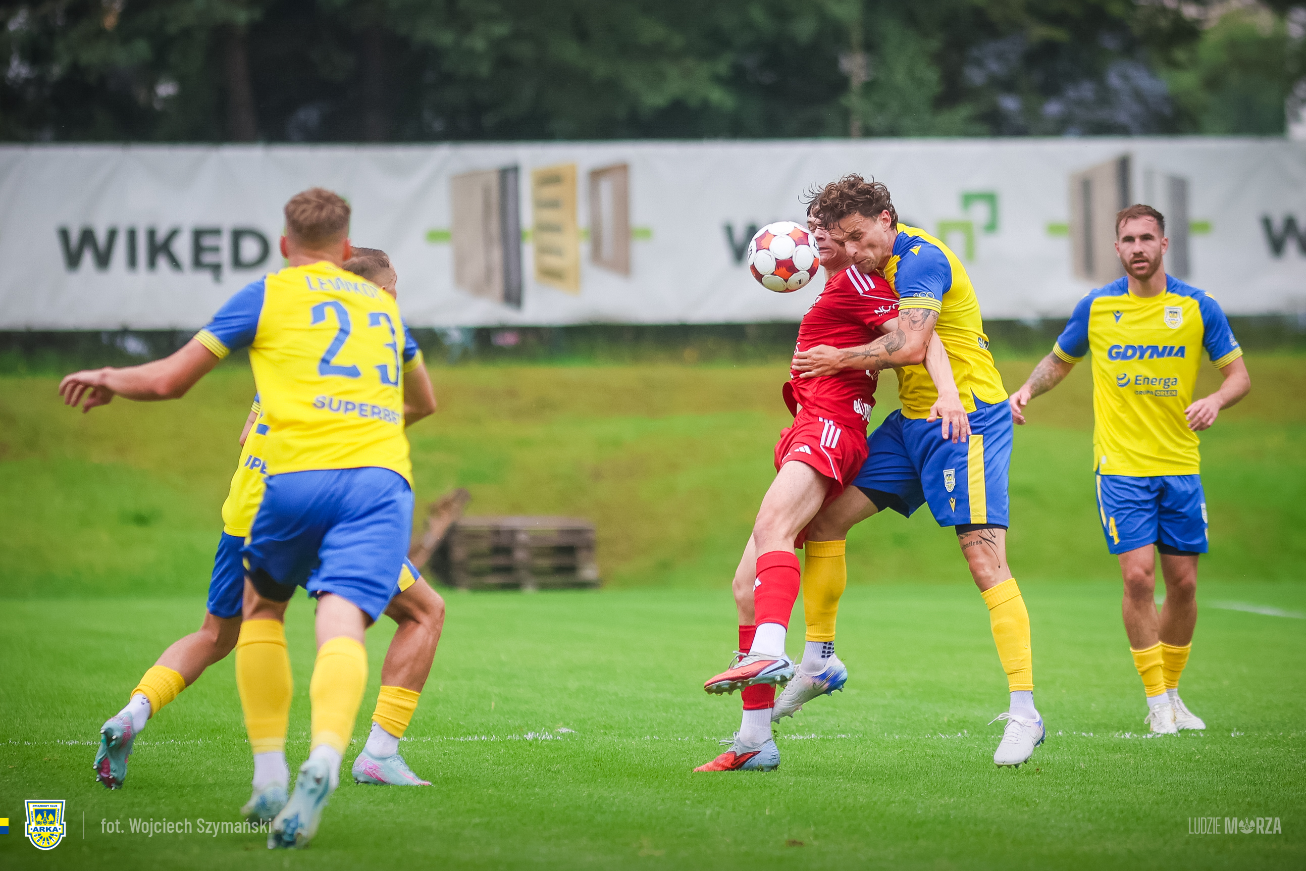 Zdjęcie Luzino: Festyn i sparing #5 Wikęd Luzino - Arka Gdynia