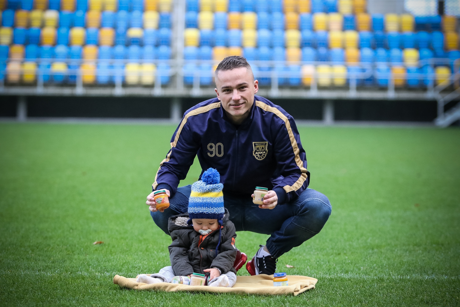 Żółto-Niebieski Mikołaj 2019! Akcja MLEKO czas start!-image