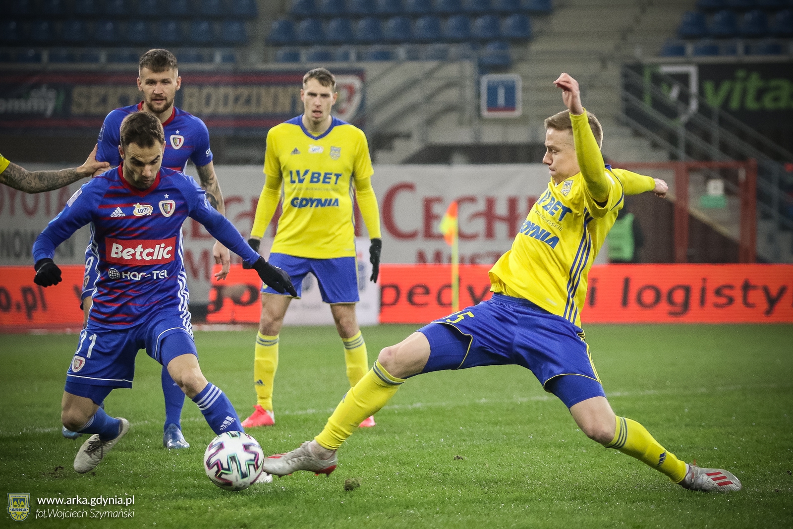 Centrum meczowe: Arka Gdynia - Piast Gliwice-image