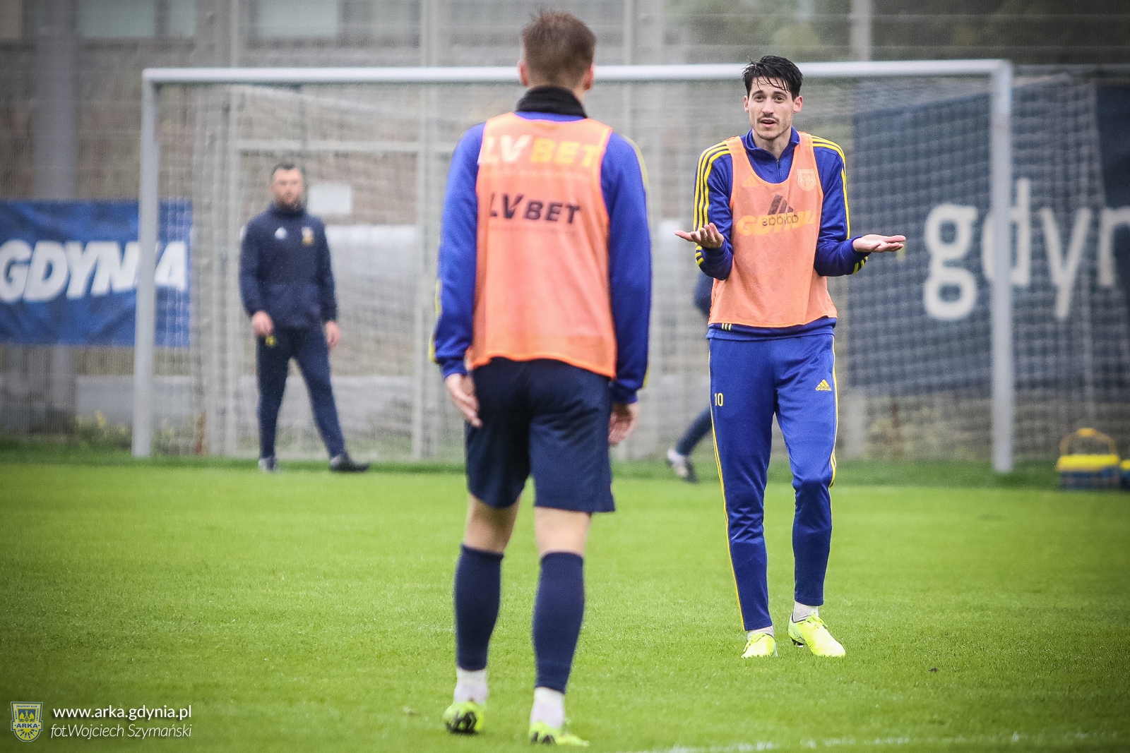 Zdjęcie Aleksandar Rogić: Pierwszy trening