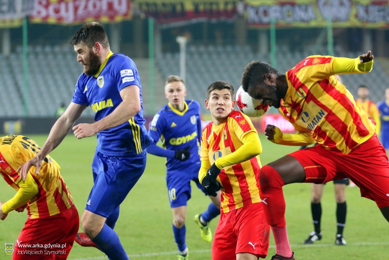 Arka - Korona Kielce. Historia spotkań.-image