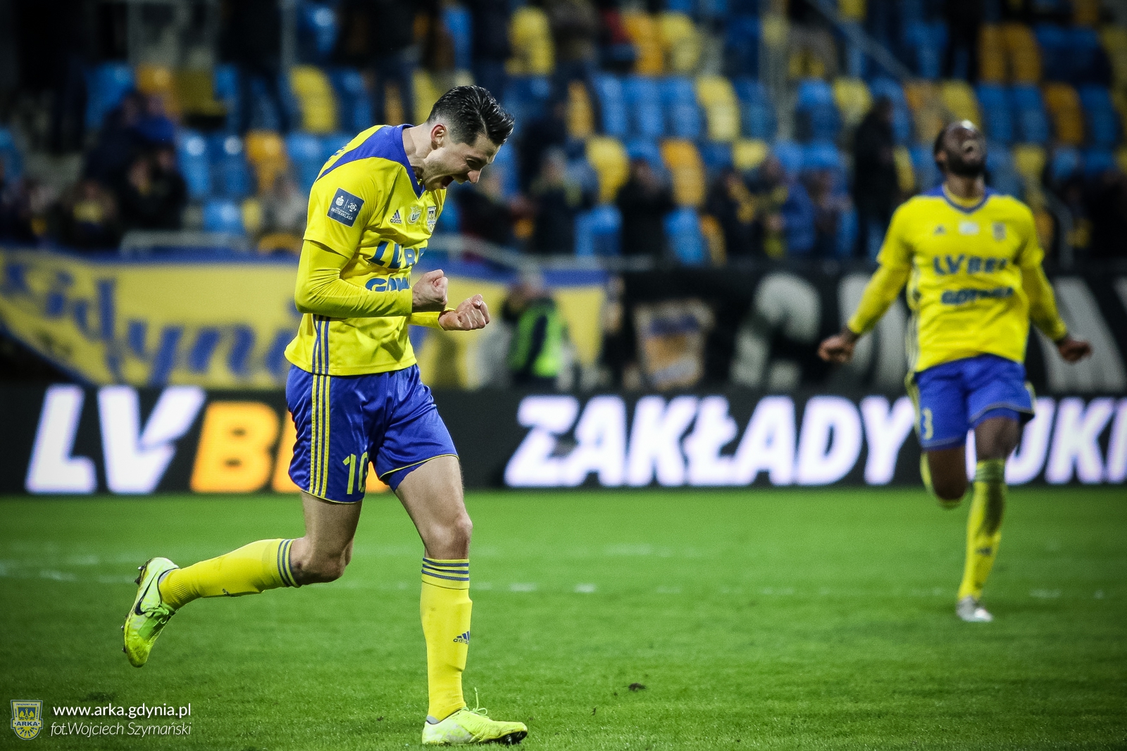 Statystyka meczu  Arka Gdynia - Raków Częstochowa-image