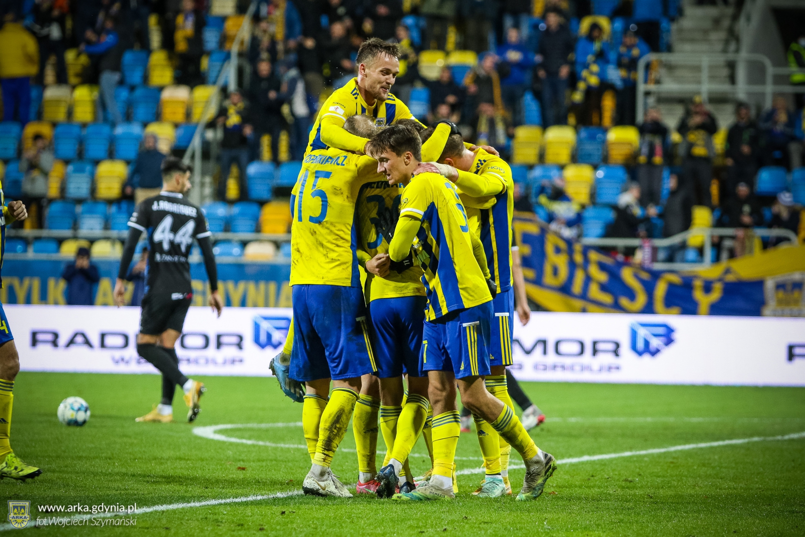Centrum meczowe: Arka Gdynia - Podbeskidzie Bielsko - Biała-image