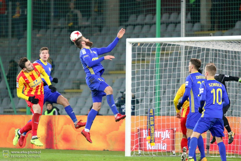 Korona Kielce. Historia spotkań-image